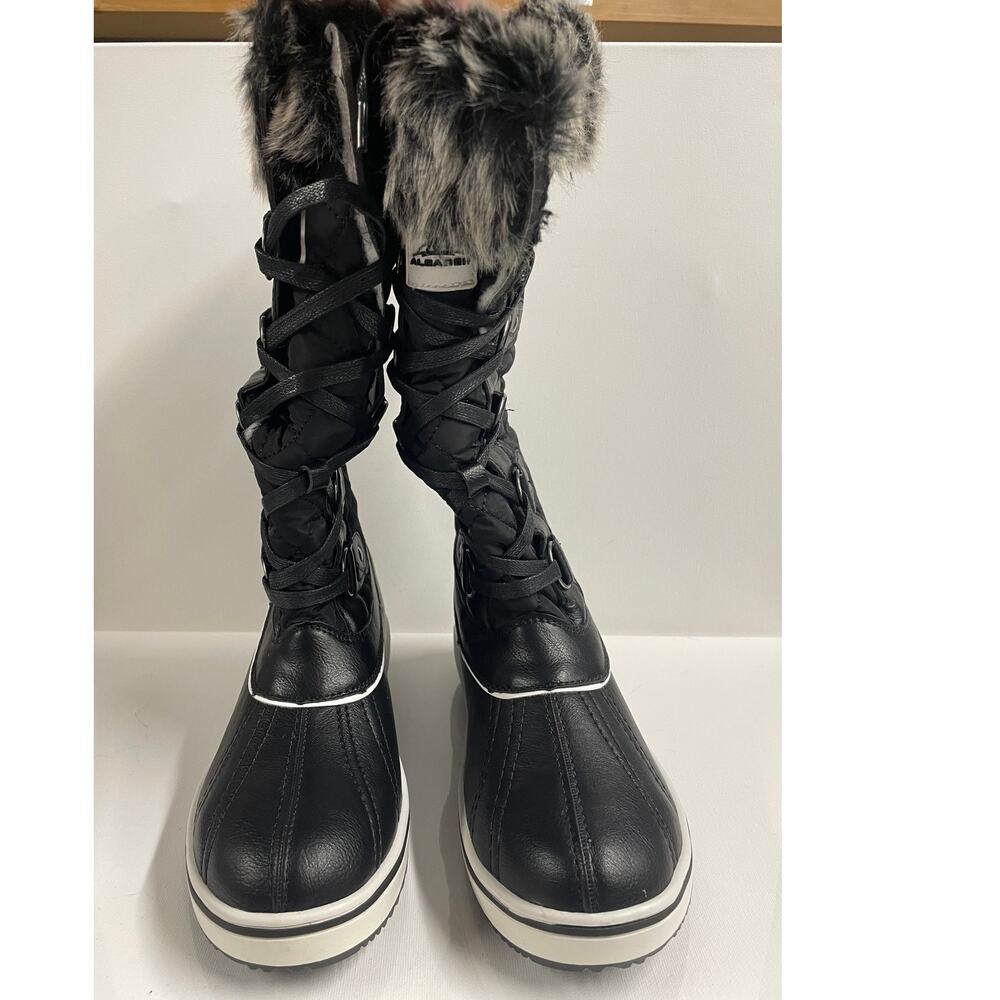 New Aleader Womens Size 7 Winter Snow Boots Waterproof Black Faux Fur Lace Up